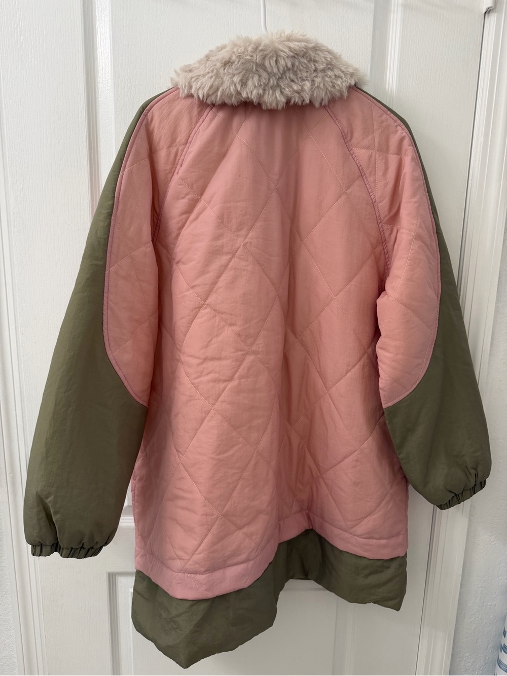 NWT- Pilcro Sherpa Fleece Collar Quilted Liner Coat (Size L) - Picture 13 of 16